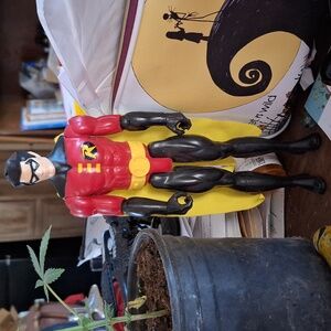 Robin from Batman unlimited posable figure